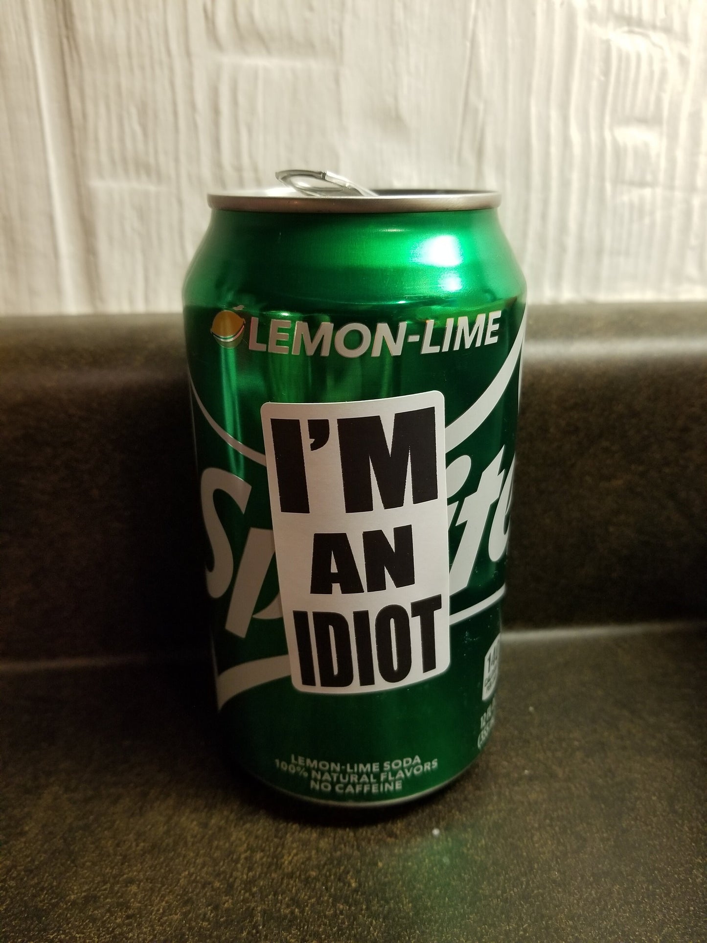 I'M AN IDIOT 25-500Pack lot bulk gag hard hat prank stickers decals labels april fools you're im