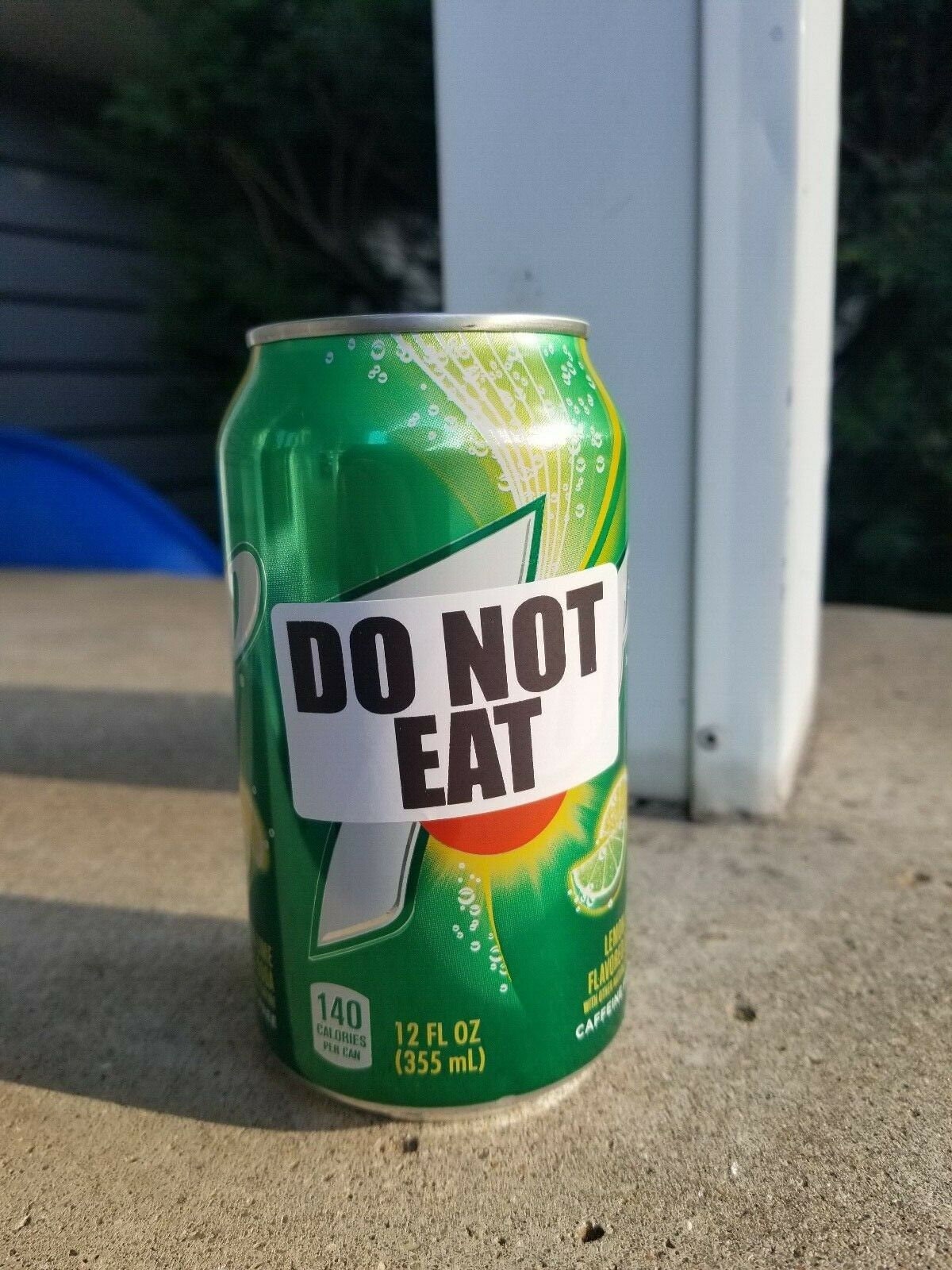 DO NOT EAT warning stickers 25-500 Pack Label decal gag joke decal labels food lunch bag